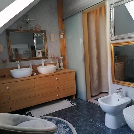 Apartamento Unique Apartma In The Center *